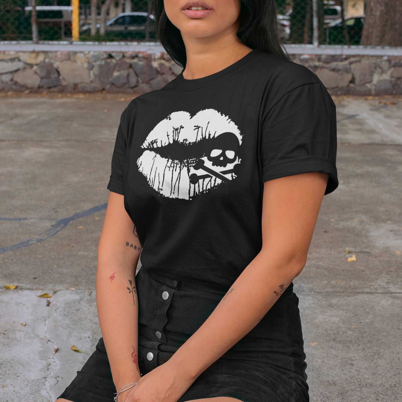 Skull & Crossbones Lips Tee